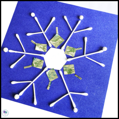 Snowflake craft for kids with Q tips