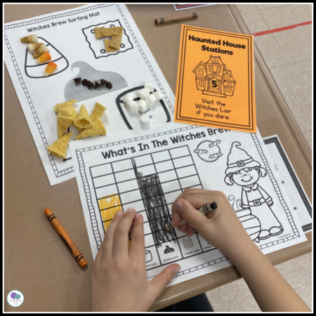Classroom game for Halloween  graphing activity for K-1 students - Witches Brew