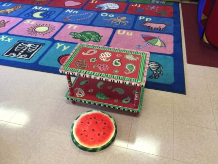Flexible seating classroom management strategies in first grade