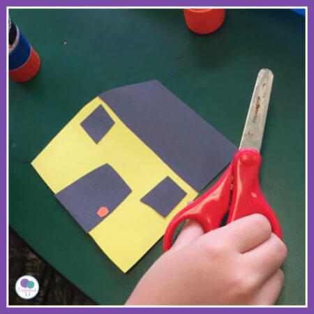 Map skills for kindergarten and first grade with Me On The Map. Includes a free flip book.